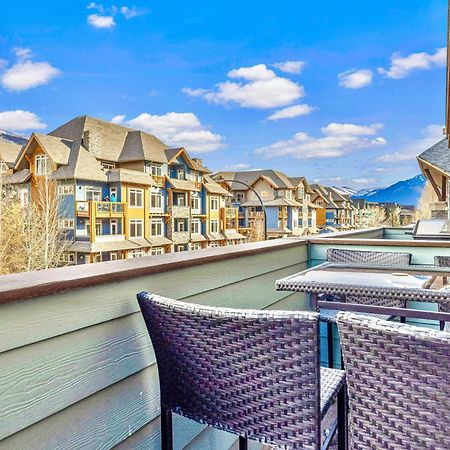 Canmore Mountain View Loft Apartment Heated Outdoor Pool Exteriér fotografie